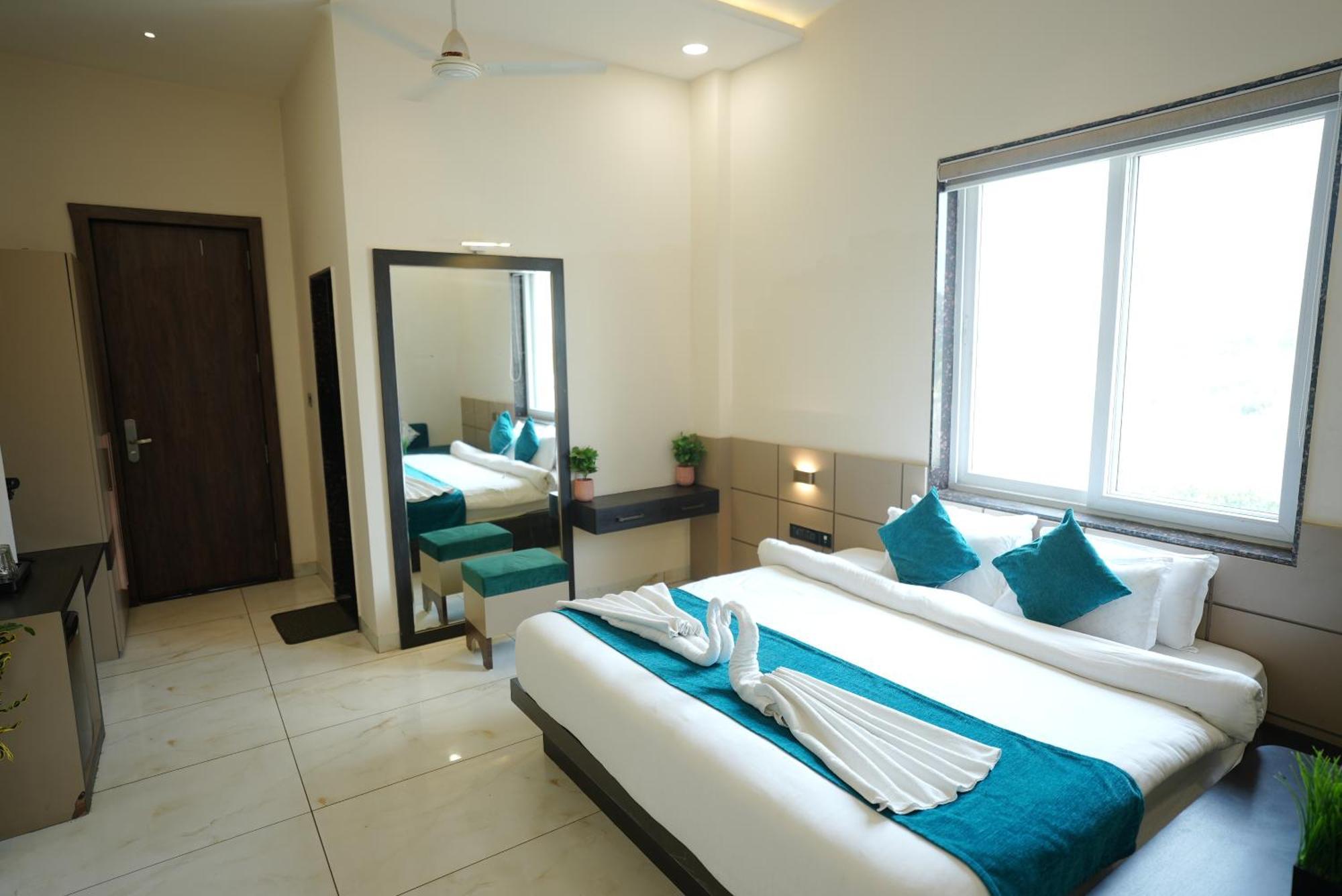 Palak Palace Hotels And Resort Bhopal Exterior foto